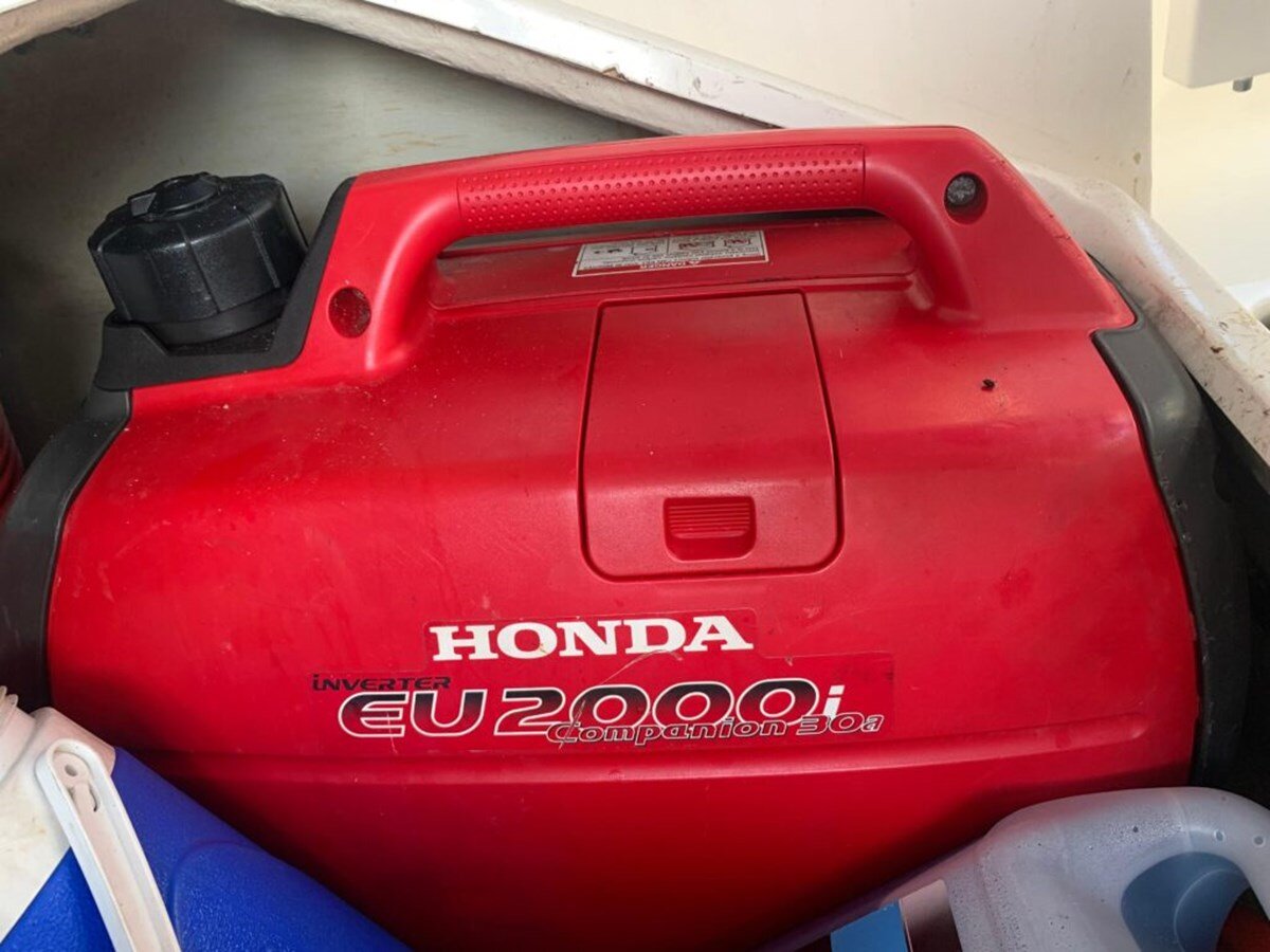 1993-lagoon-42-6-45875d