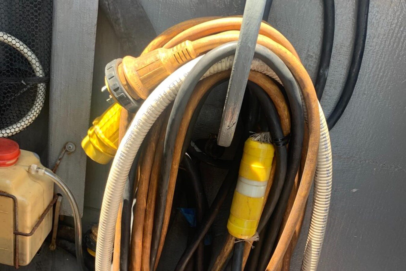 1993-lagoon-42-6-45875d