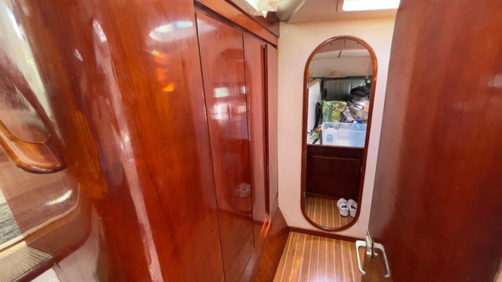 1993-lagoon-42-6-45875d