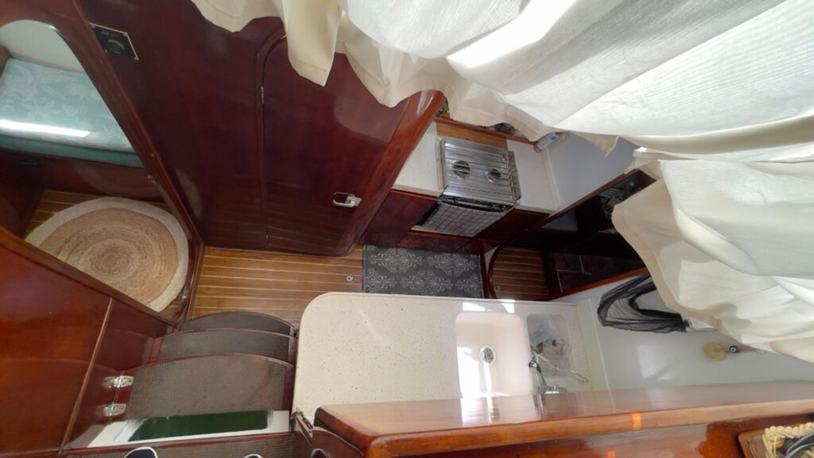 1993-lagoon-42-6-45875d