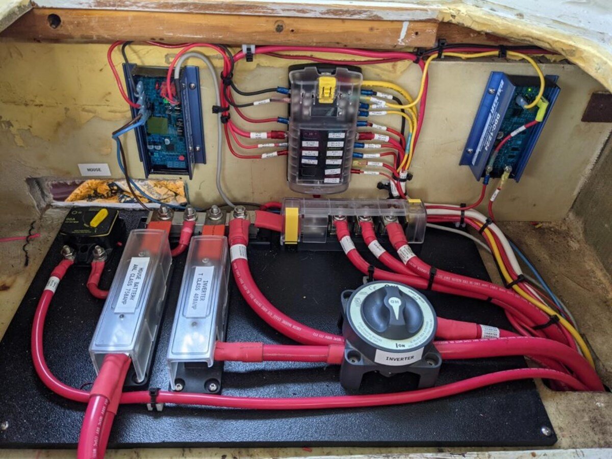 1993-malcolm-tennant-multihull-design-68-0fdcc1