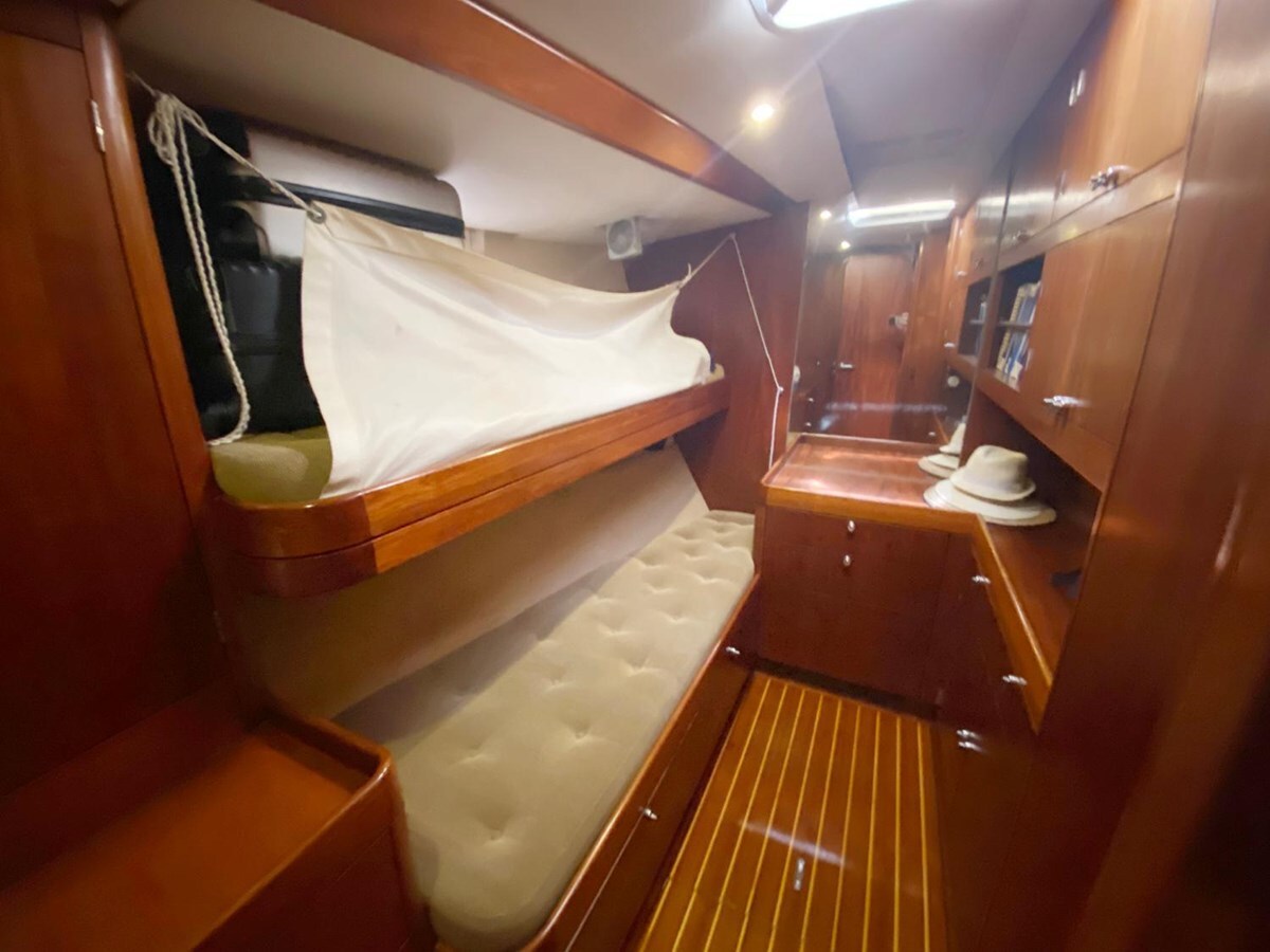 1993-oyster-80-1-852ba9