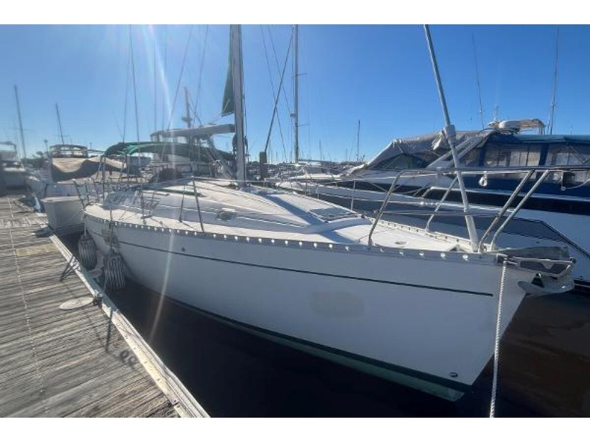 1994-beneteau-35-9b1283