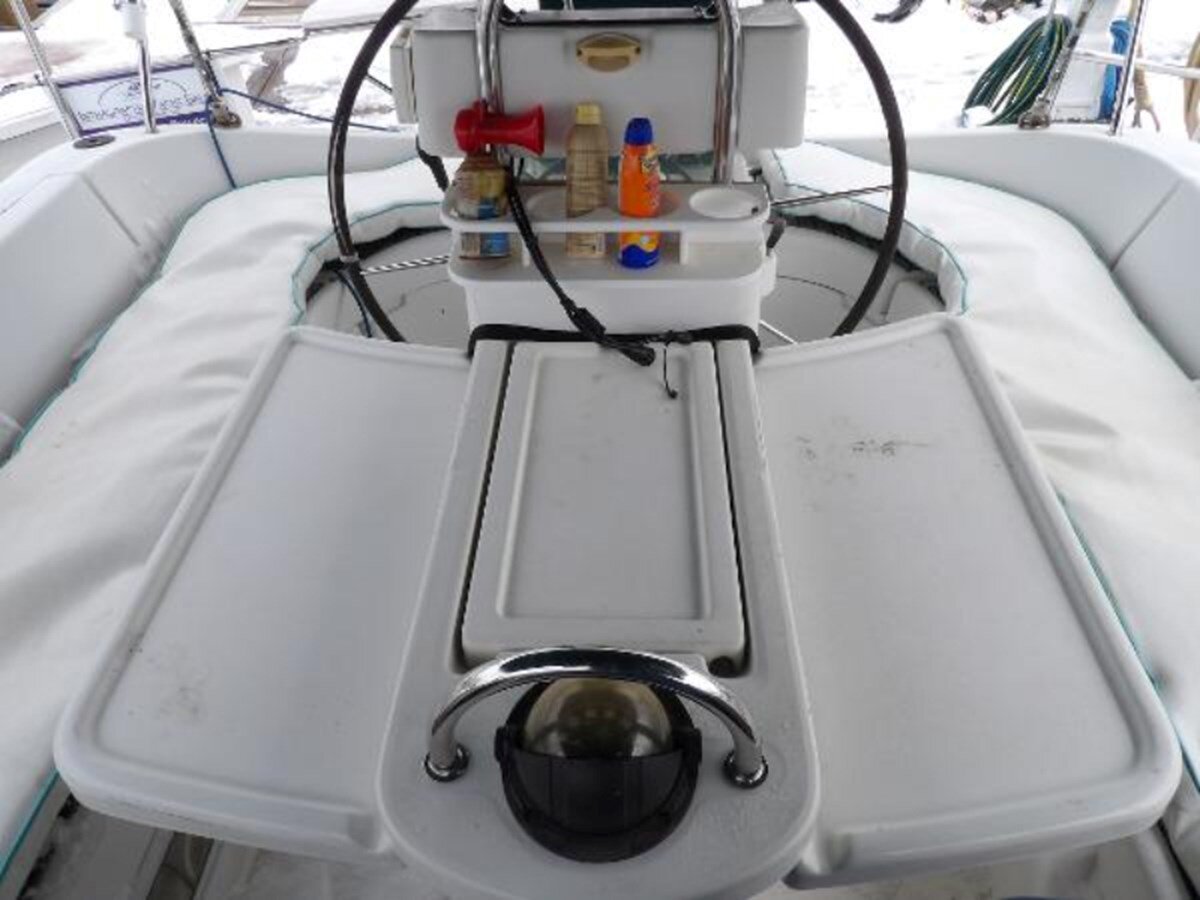 1994-beneteau-35-9b1283