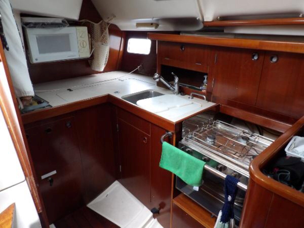 1994-beneteau-35-9b1283