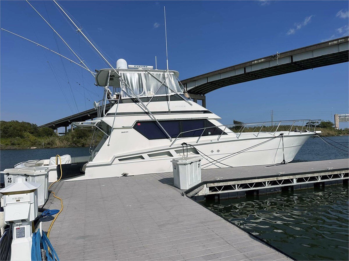 1994-hatteras-54-1-fe5177