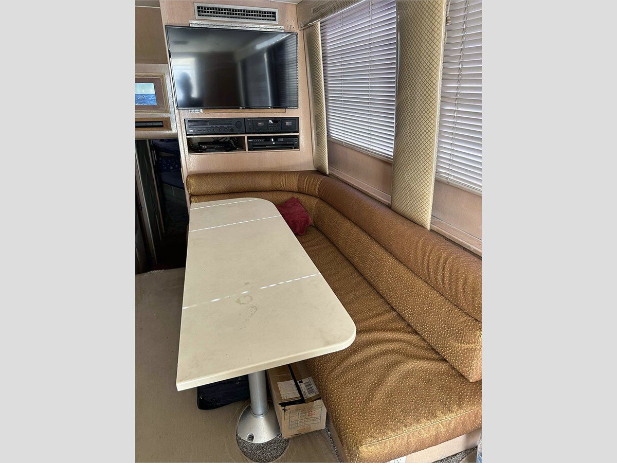 1994-hatteras-54-1-fe5177