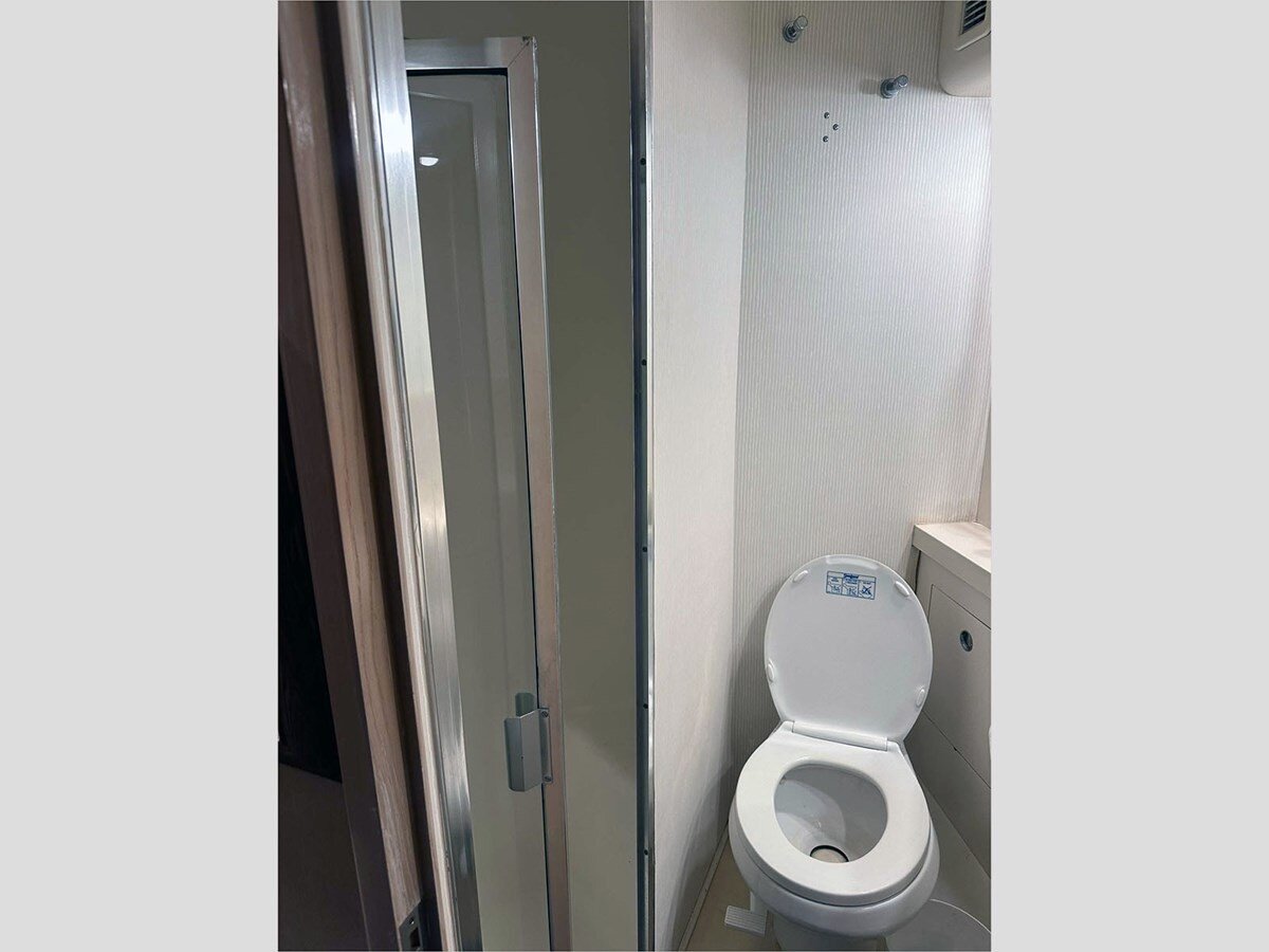 1994-hatteras-54-1-fe5177