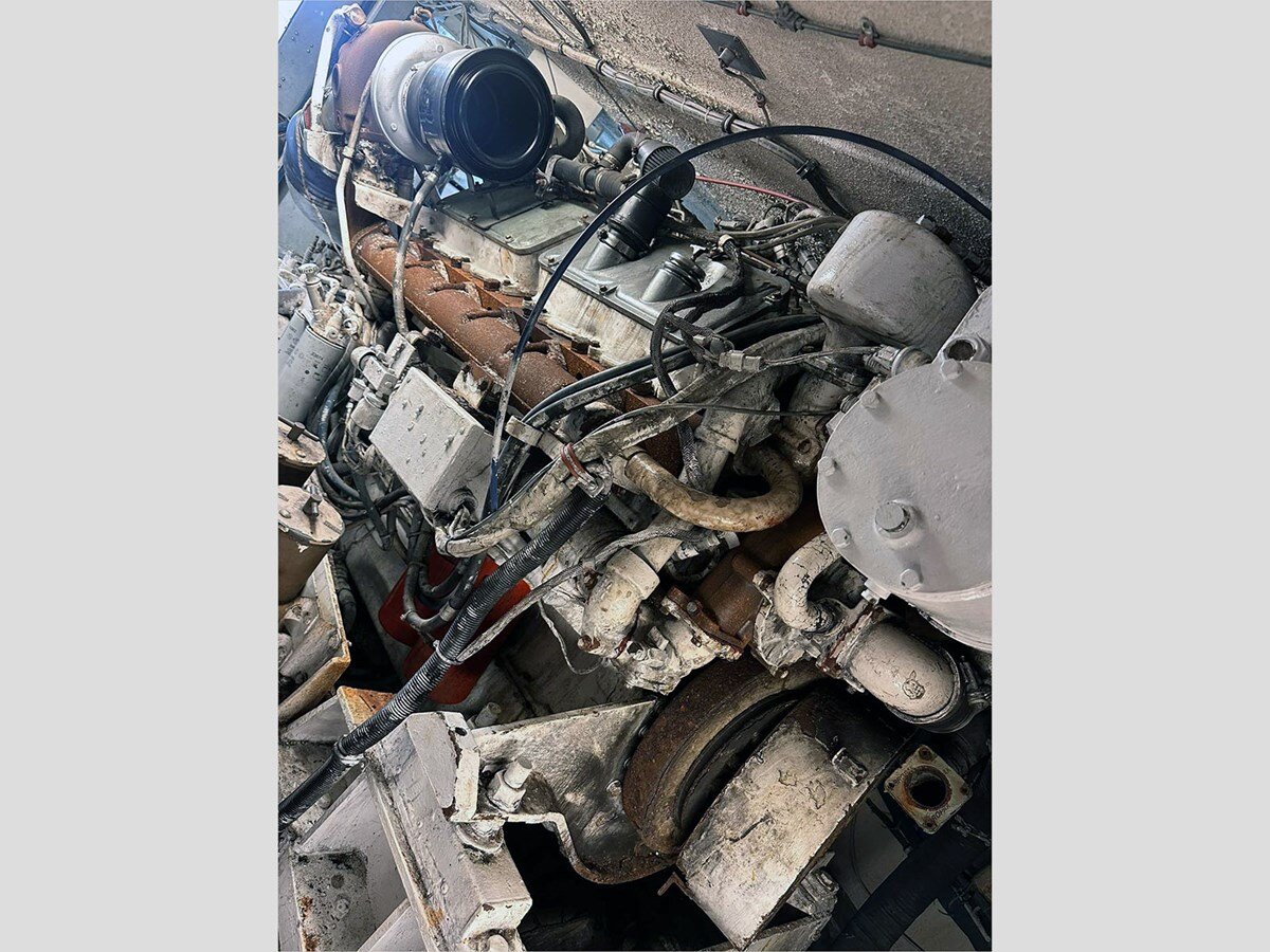 1994-hatteras-54-1-fe5177