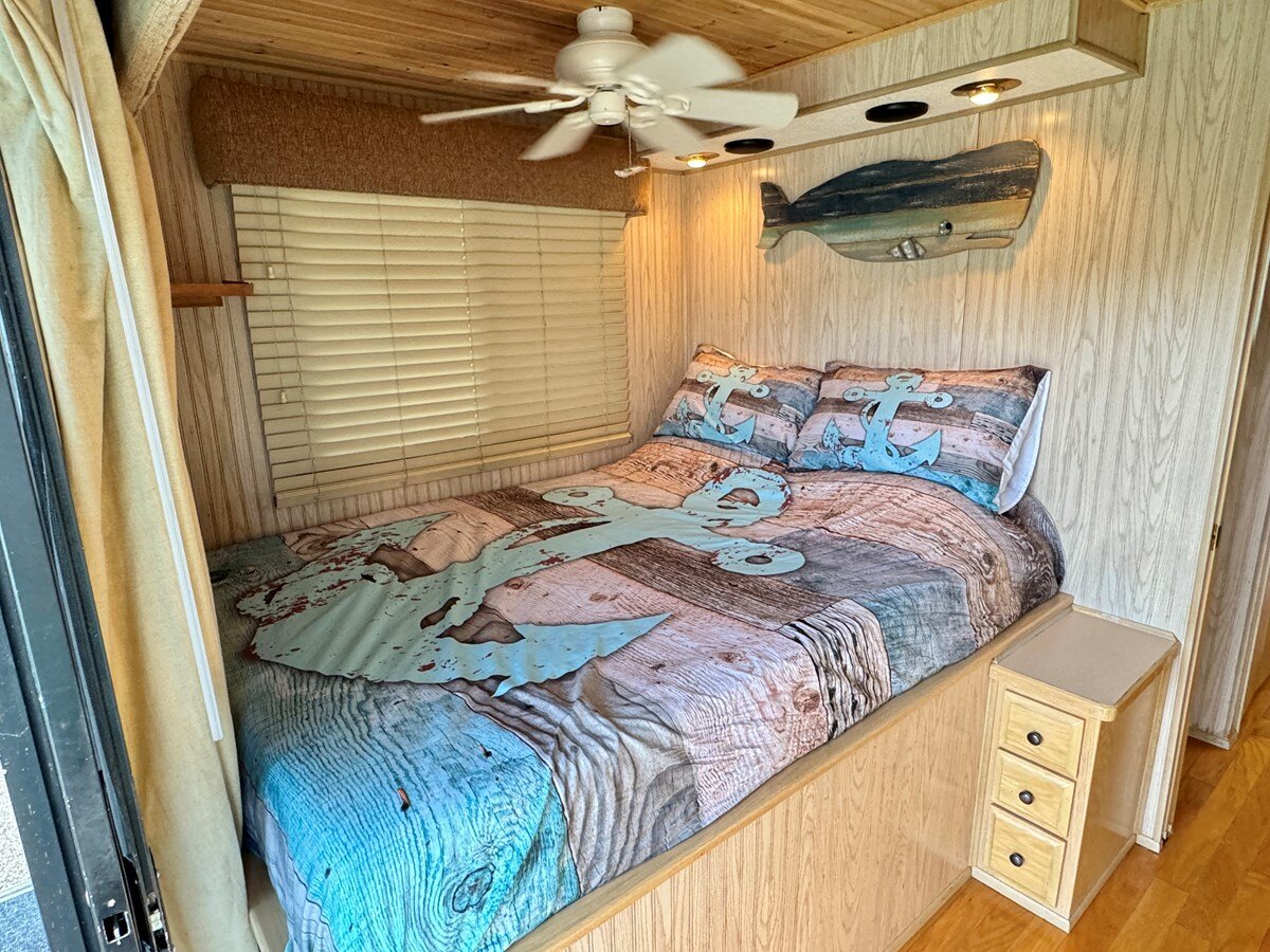 1994-lakeview-yachts-45-083697