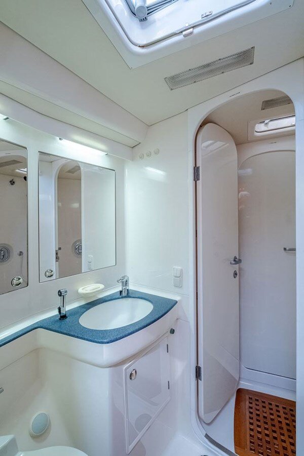 1994-nautor-swan-57-4-56dd7a