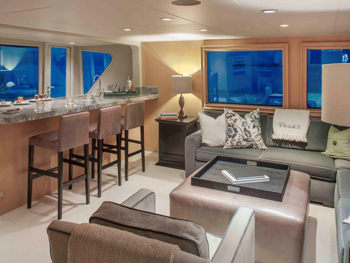 1995 CHRISTENSEN 120'