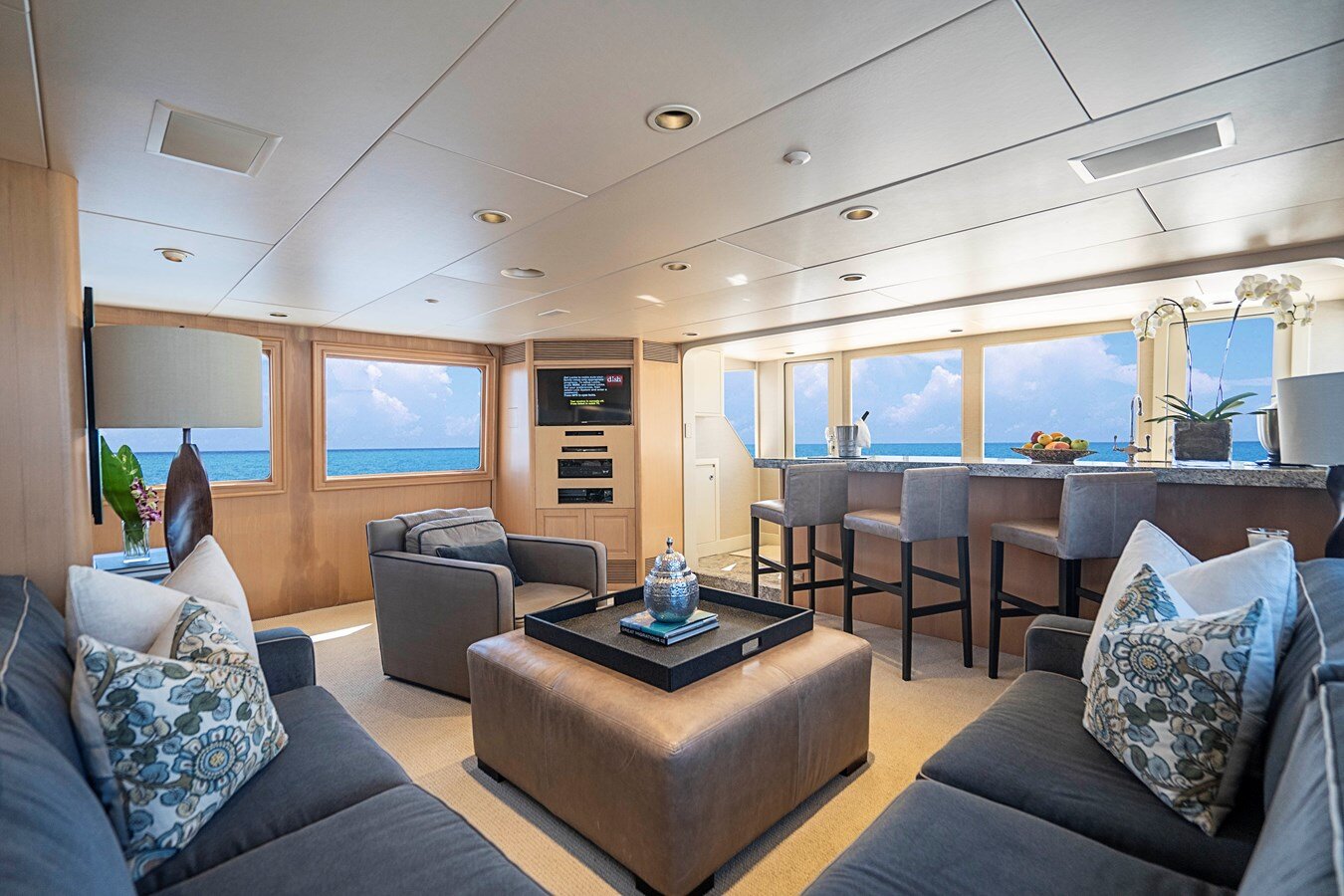 1995 CHRISTENSEN 120'