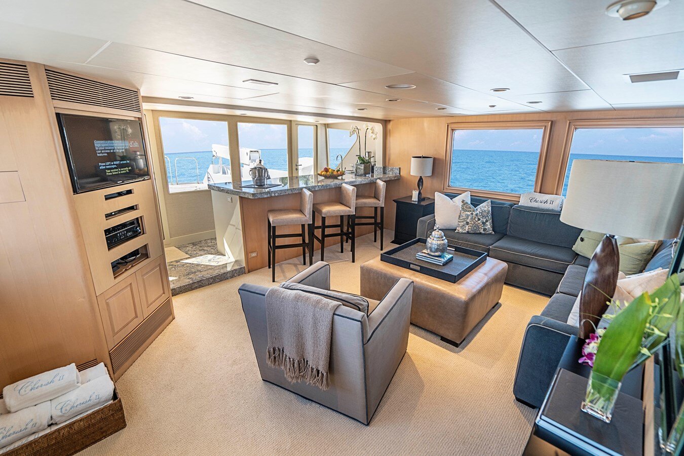 1995 CHRISTENSEN 120'