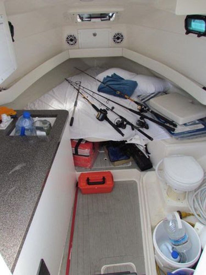 1995-luhrs-30-e106e0