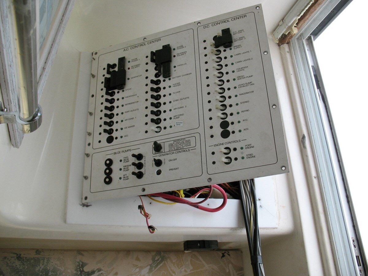 1995-mainship-40-c05f08