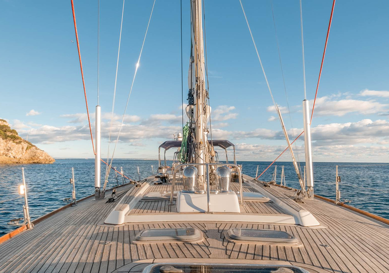 1995-nautor-swan-69-11-eba01a