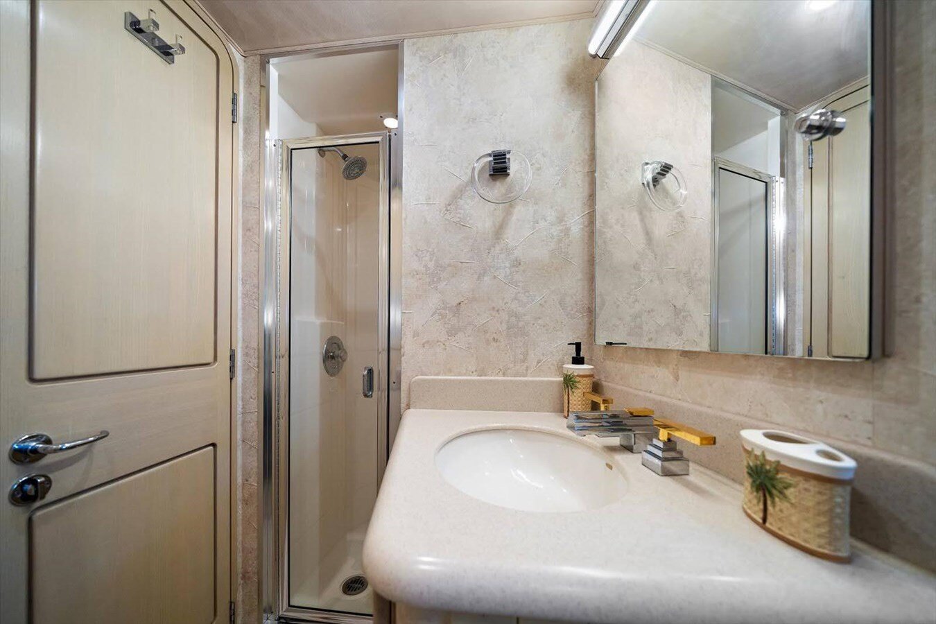 1995-westport-106-a381e1