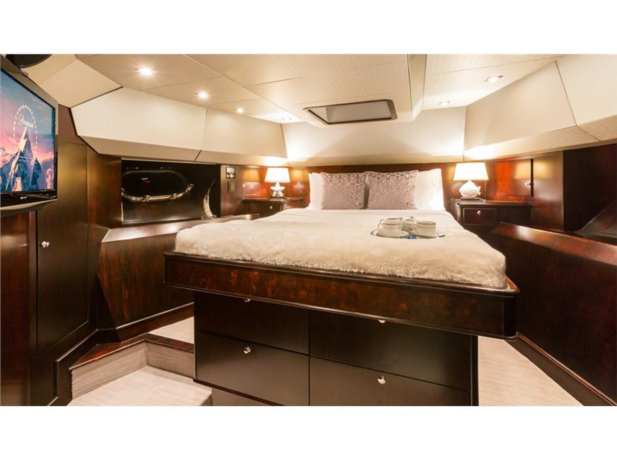 1995-westport-crescent-116-2da1e2