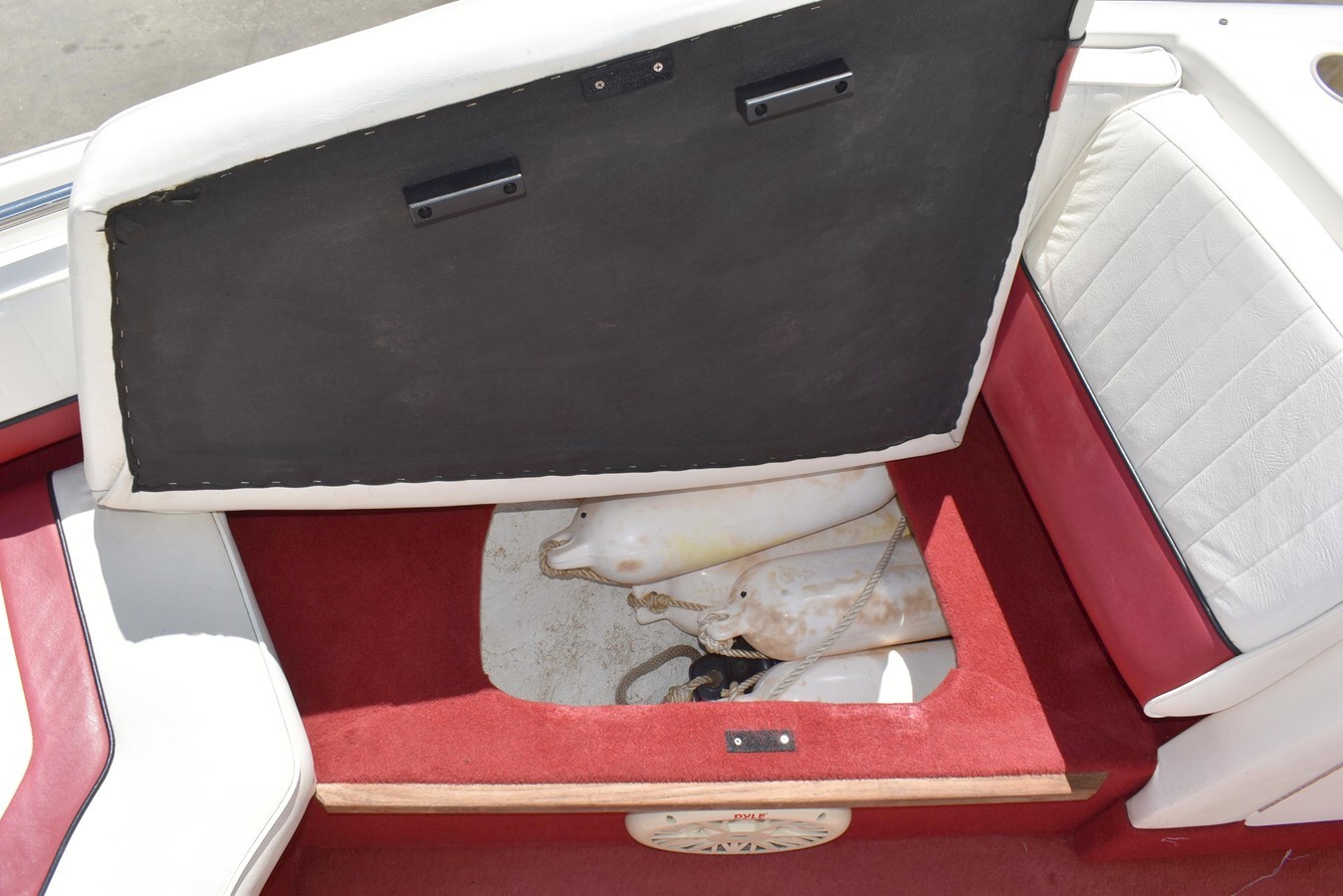 1996-bayliner-22-7c4f9d