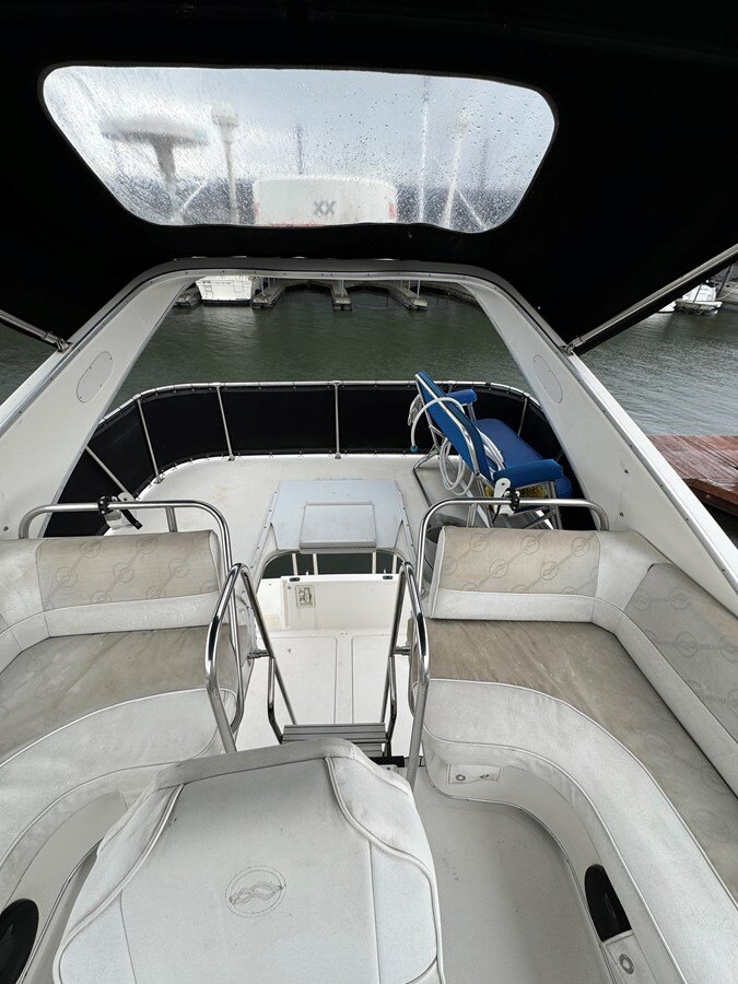 1996-bayliner-33-1-d15698