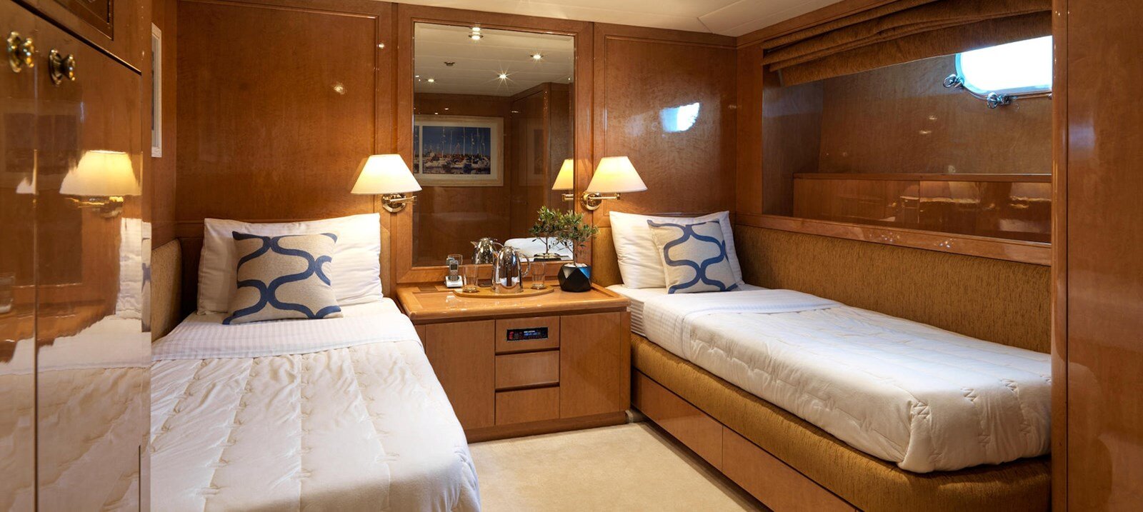 1996 BENETTI 120' 9