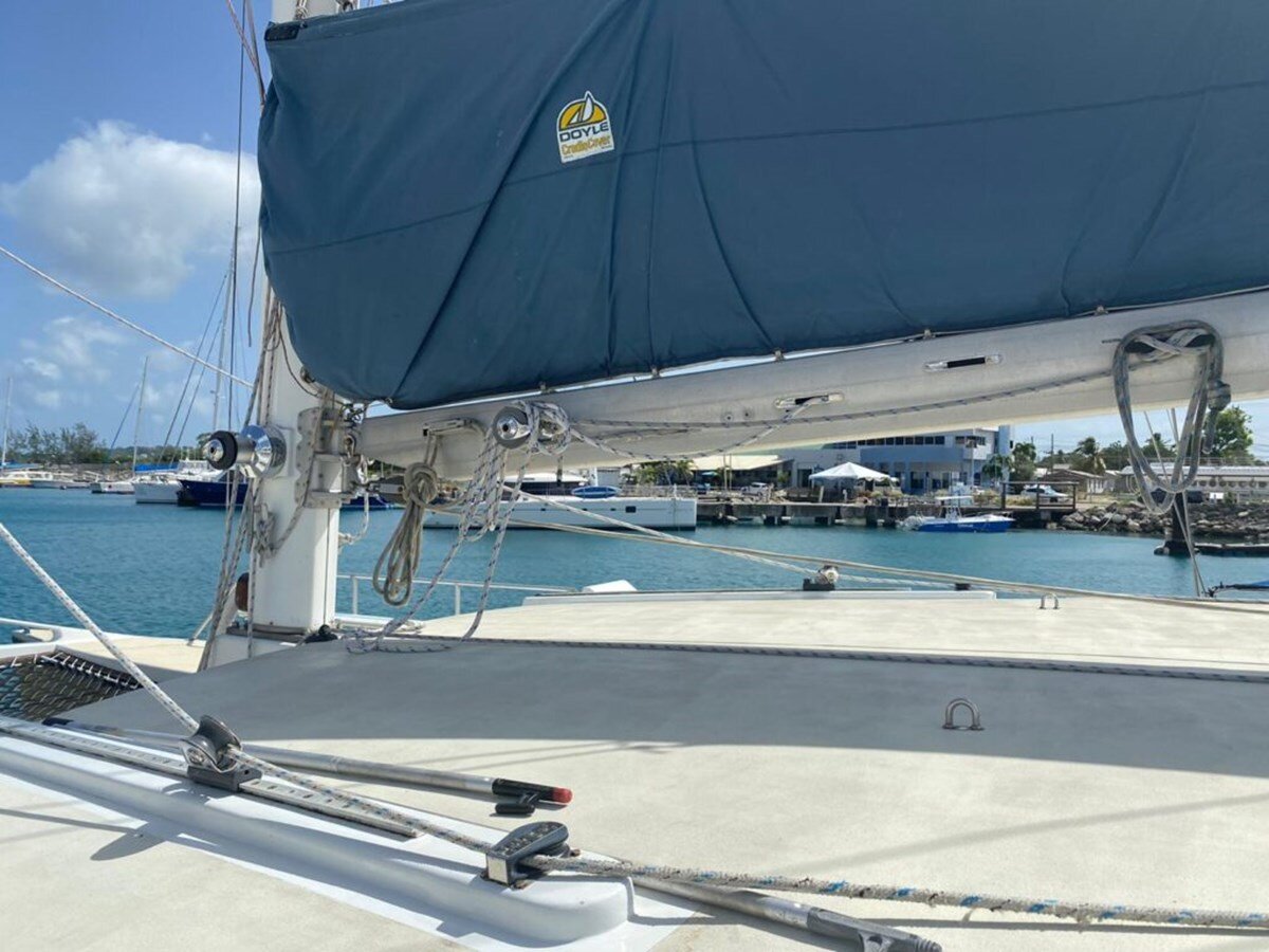 1996-gold-coast-custom-yachts-70-85a86b