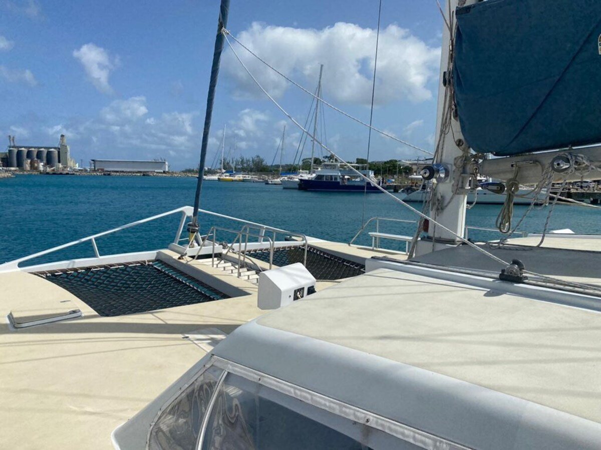 1996-gold-coast-custom-yachts-70-85a86b