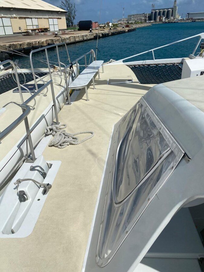 1996-gold-coast-custom-yachts-70-85a86b