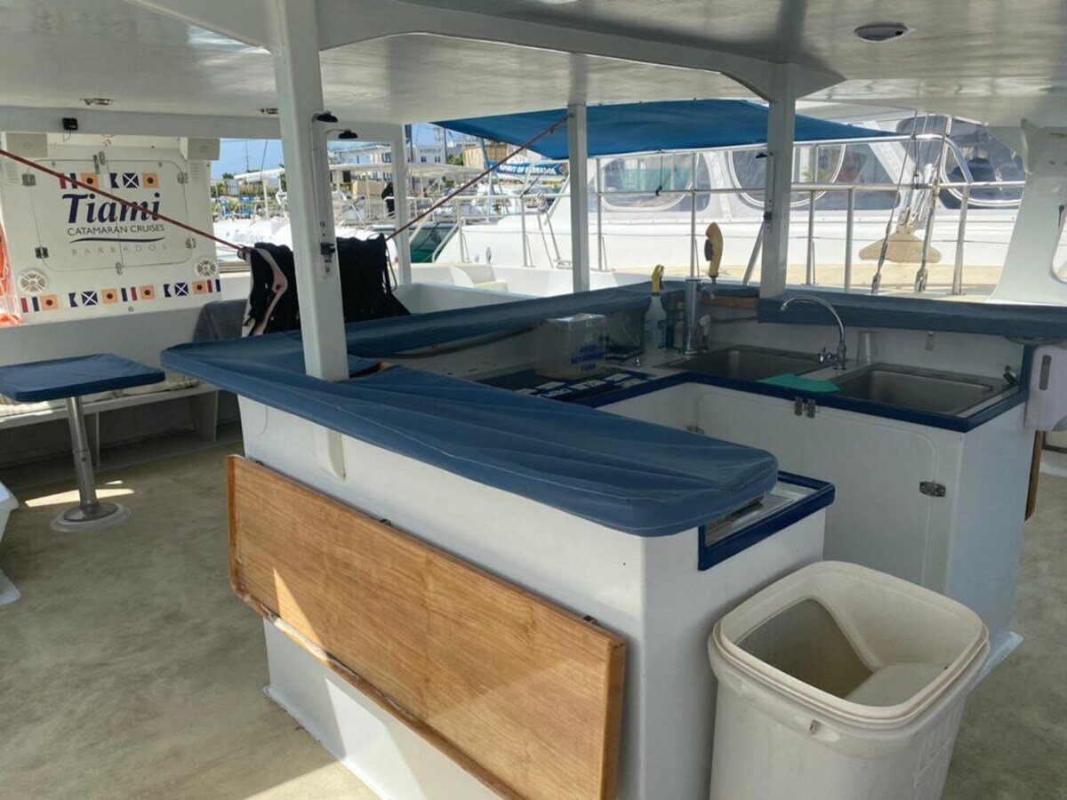 1996-gold-coast-custom-yachts-70-85a86b