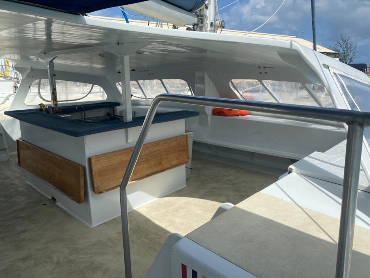 1996-gold-coast-custom-yachts-70-85a86b