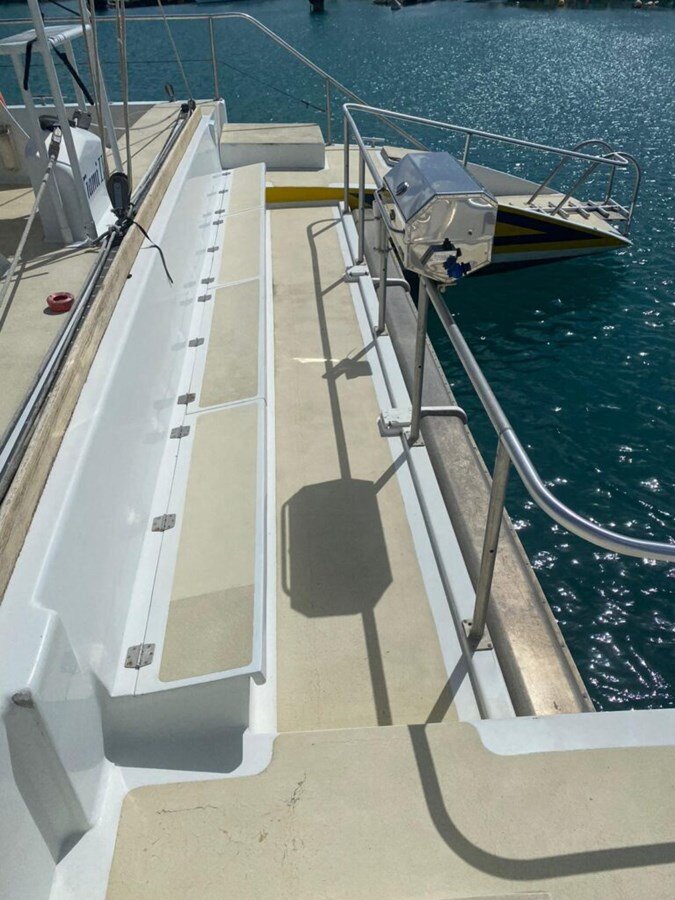 1996-gold-coast-custom-yachts-70-85a86b