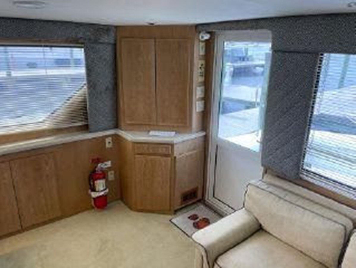 1996-hatteras-54-11-b82c02