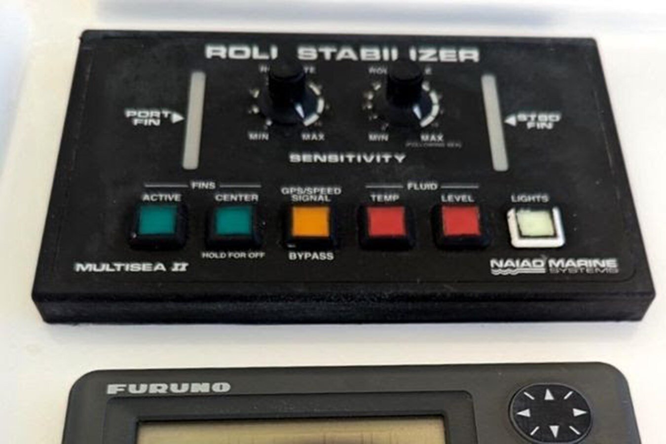 1996-hatteras-54-11-b82c02