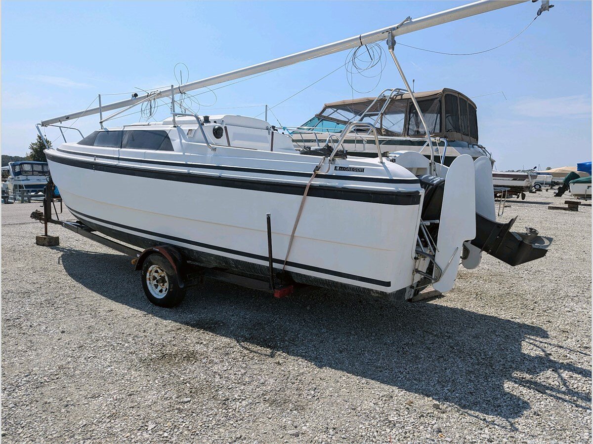 1996-macgregor-26-1-3d1fb0