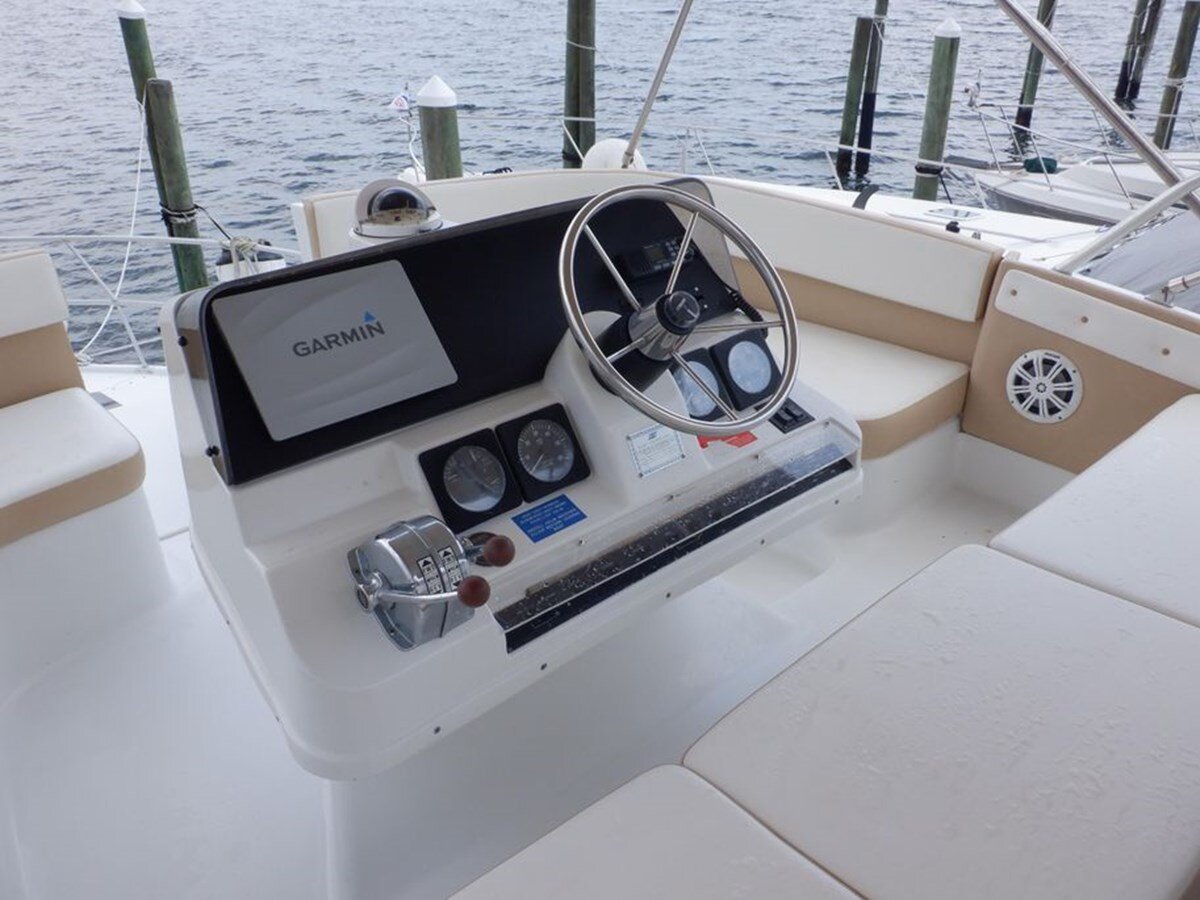 1996-mainship-39-6-36b512