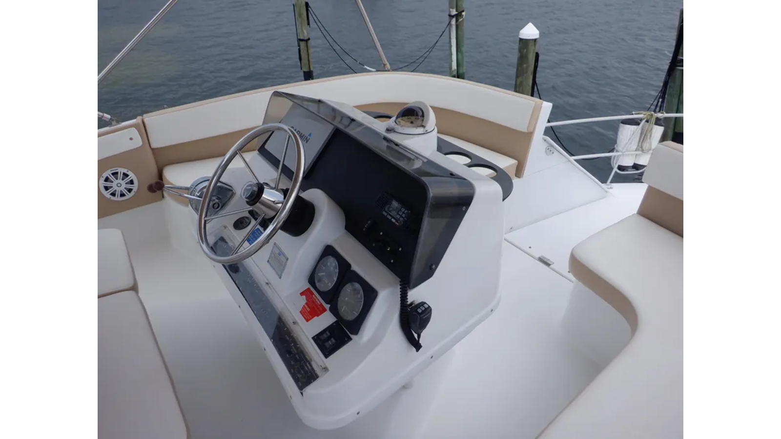 1996-mainship-39-6-36b512