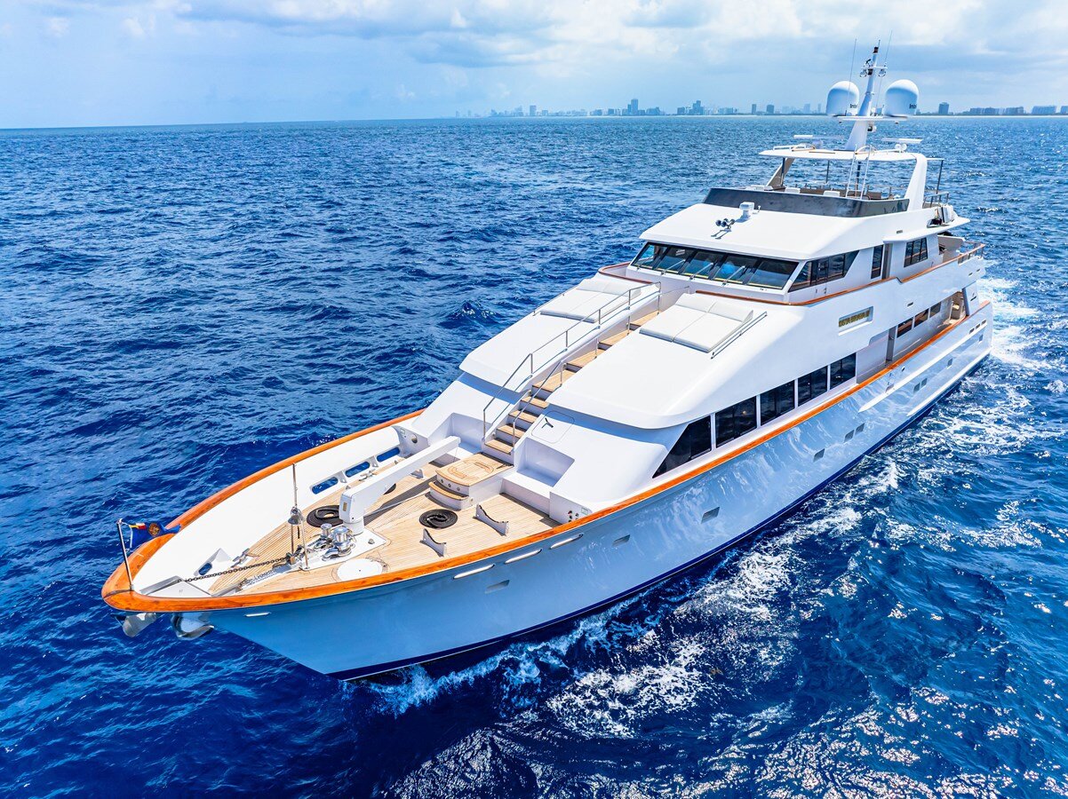 1996-palmer-johnson-121-6-5182a8