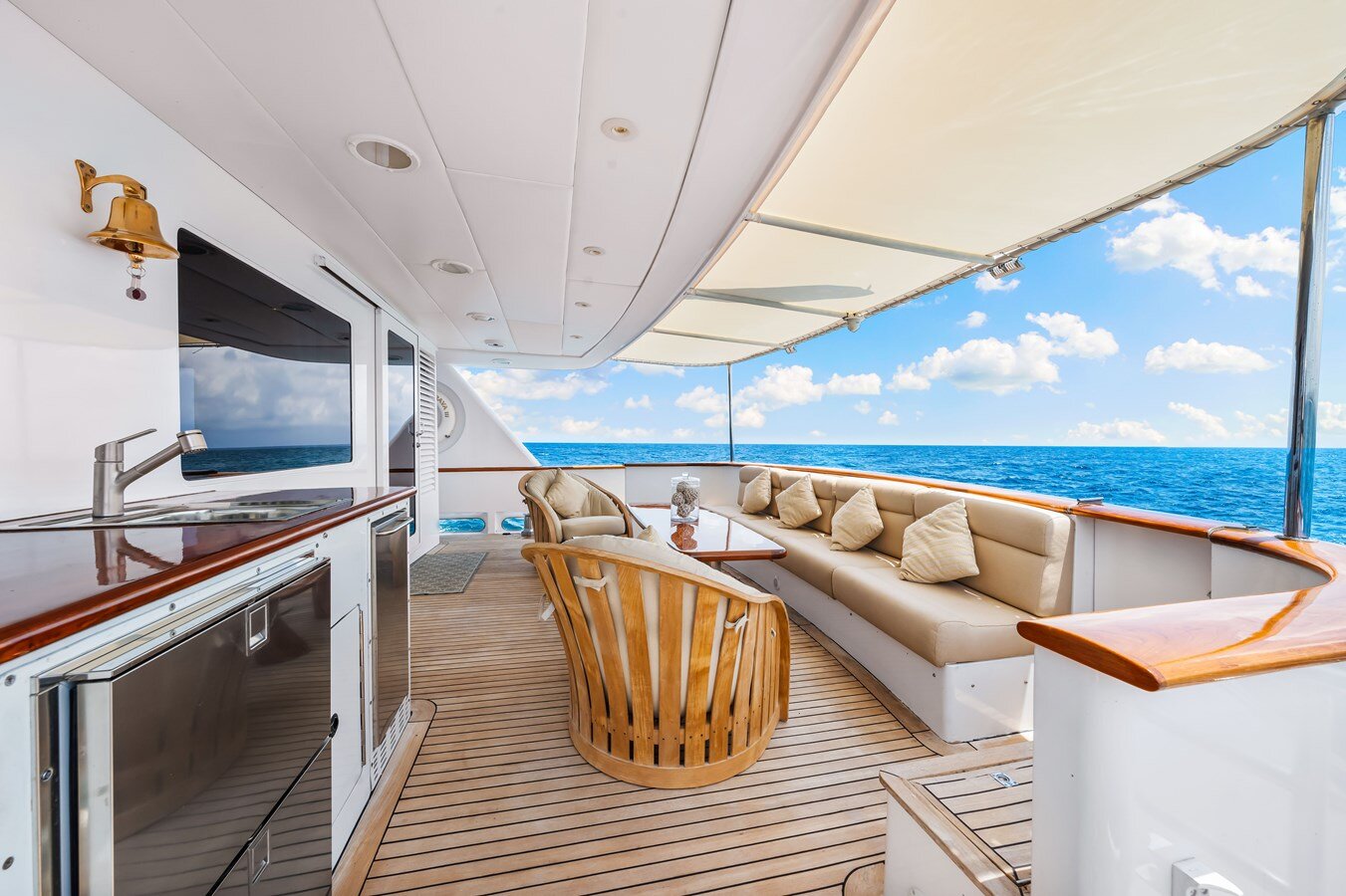 1996-palmer-johnson-121-6-5182a8