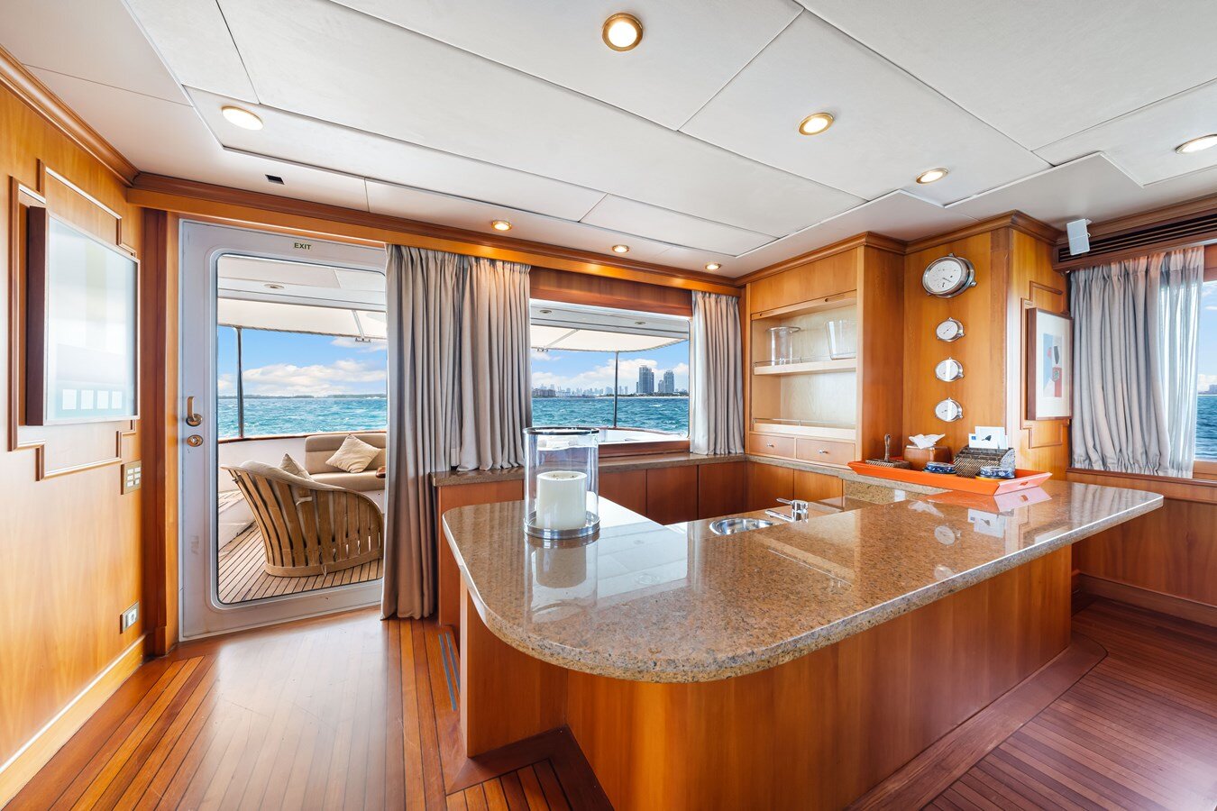 1996-palmer-johnson-121-6-5182a8