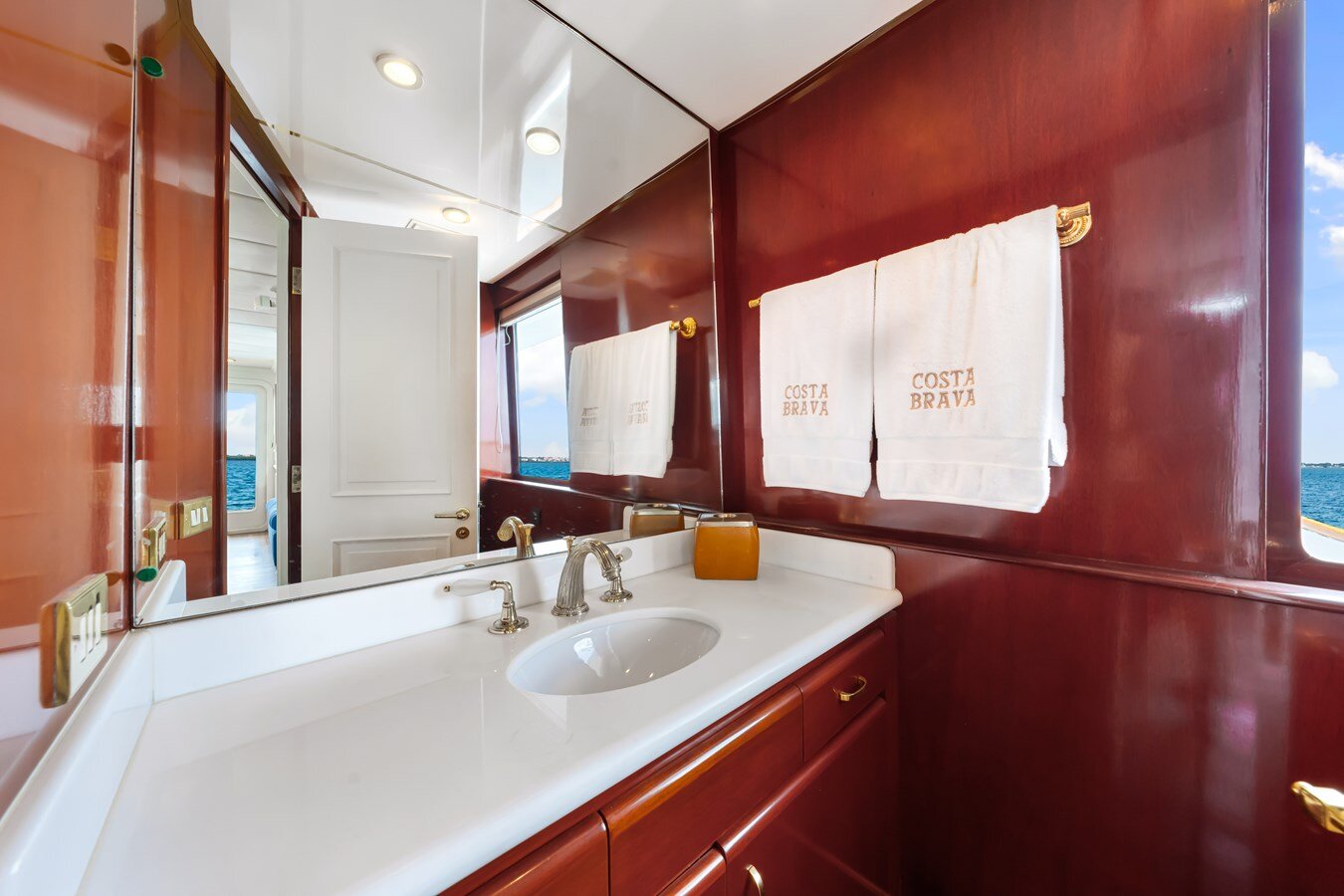 1996-palmer-johnson-121-6-5182a8