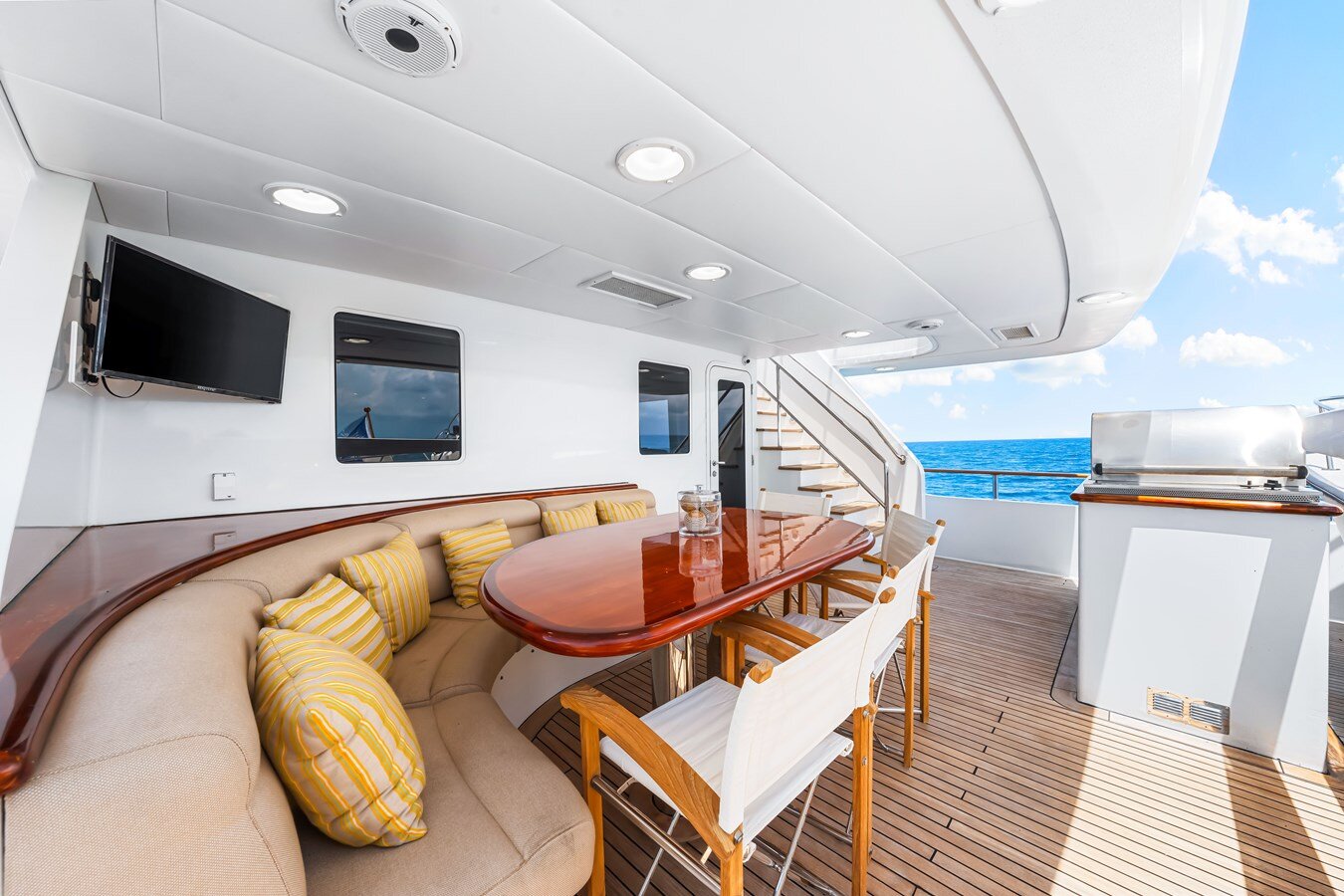 1996-palmer-johnson-121-6-5182a8