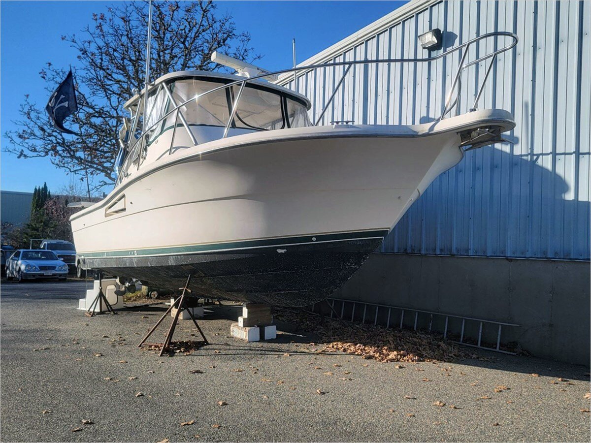 1996-pursuit-30-1-f679bf