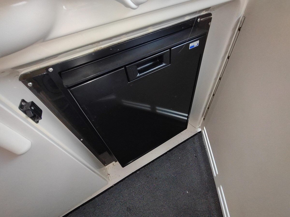 1996-sea-ray-37-6-5c21d2