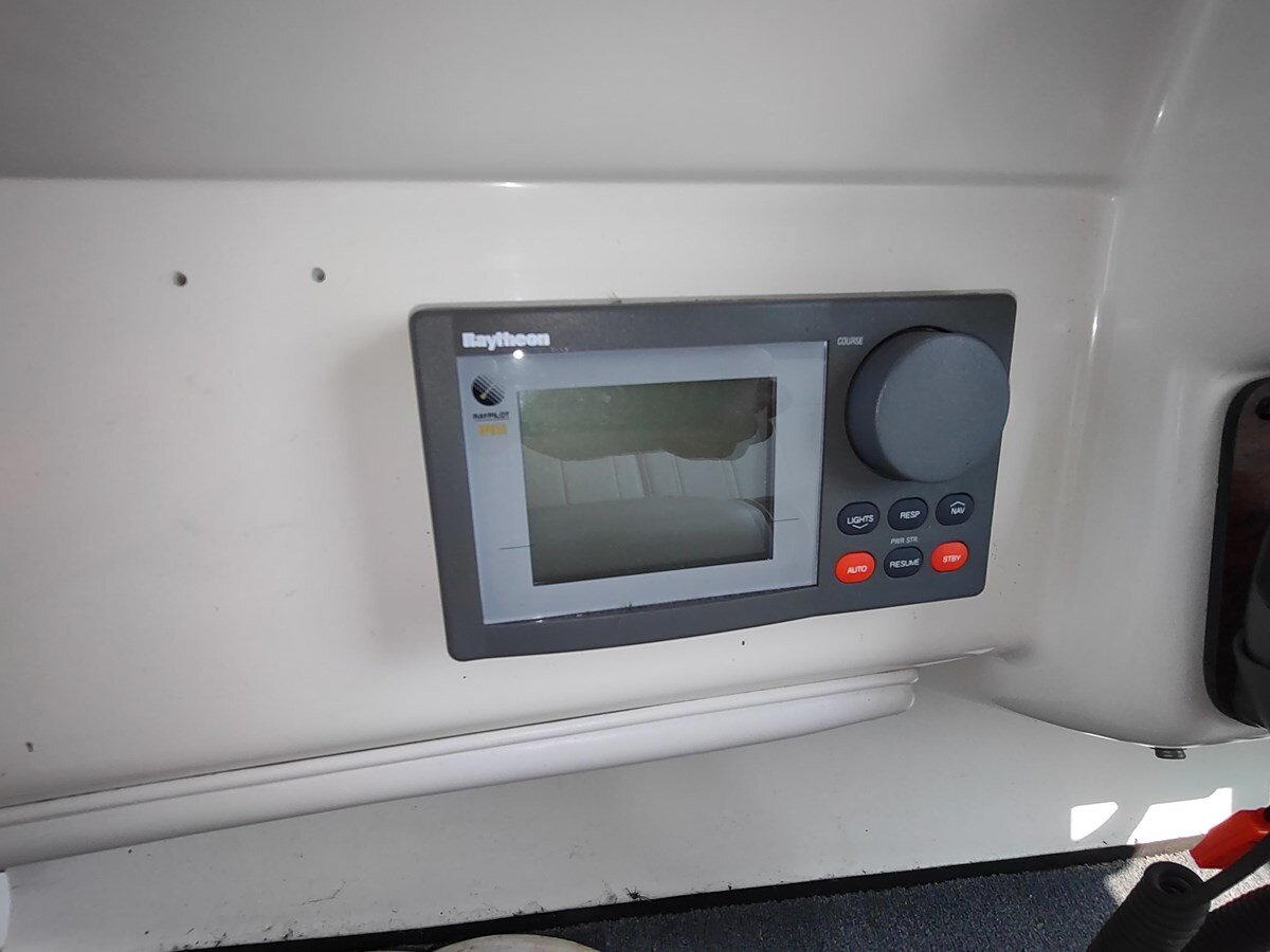 1996-sea-ray-37-6-5c21d2