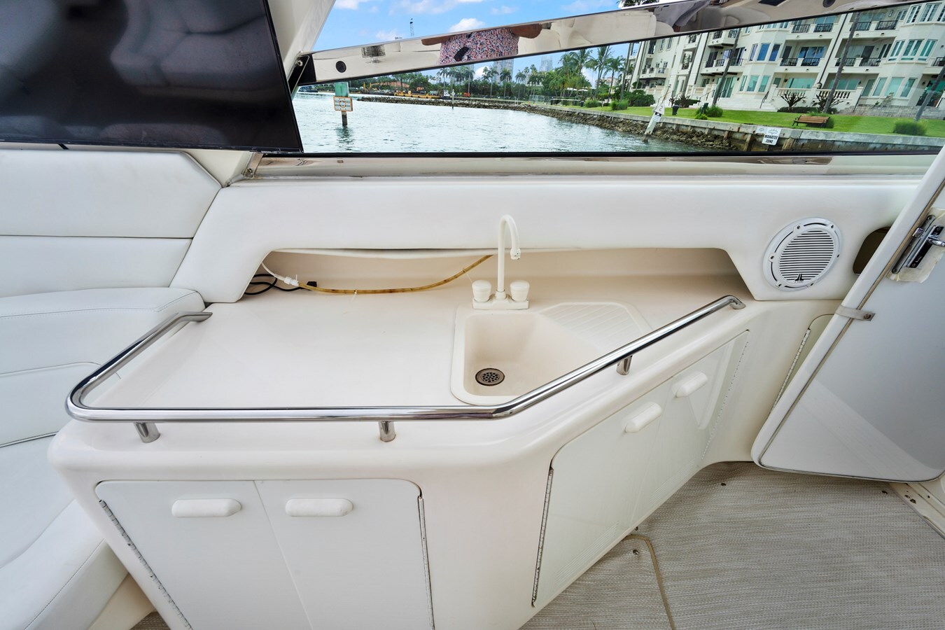 1996-sea-ray-63-d9aba2
