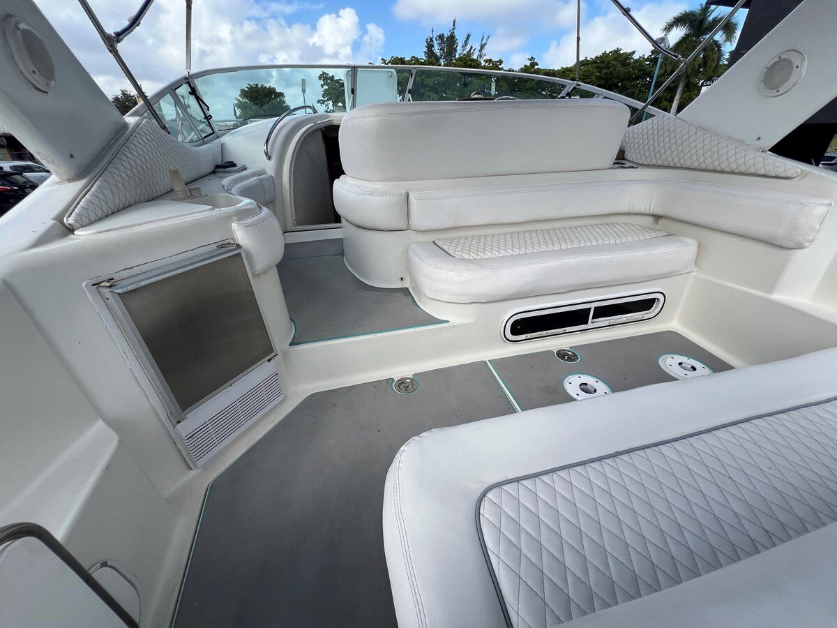 1996-silverton-32-3e1e2f