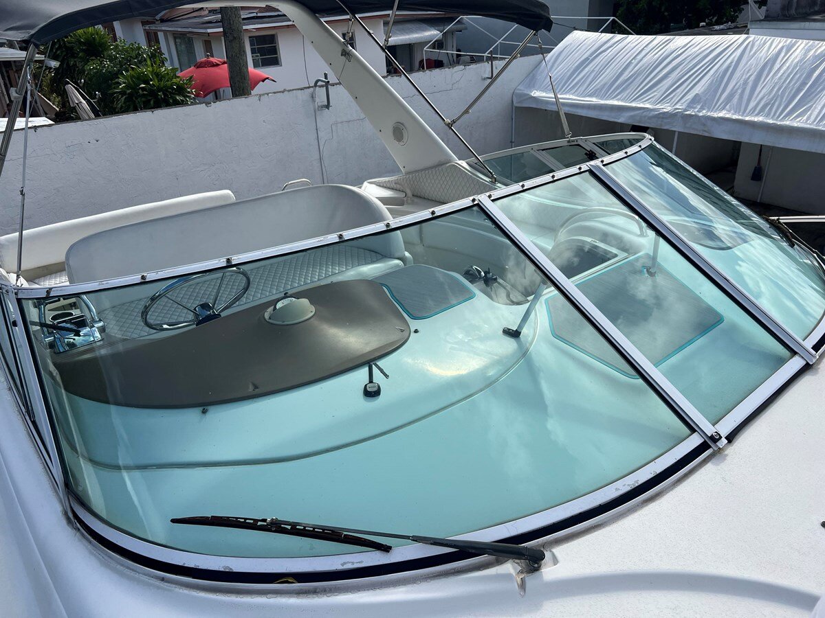 1996-silverton-32-3e1e2f