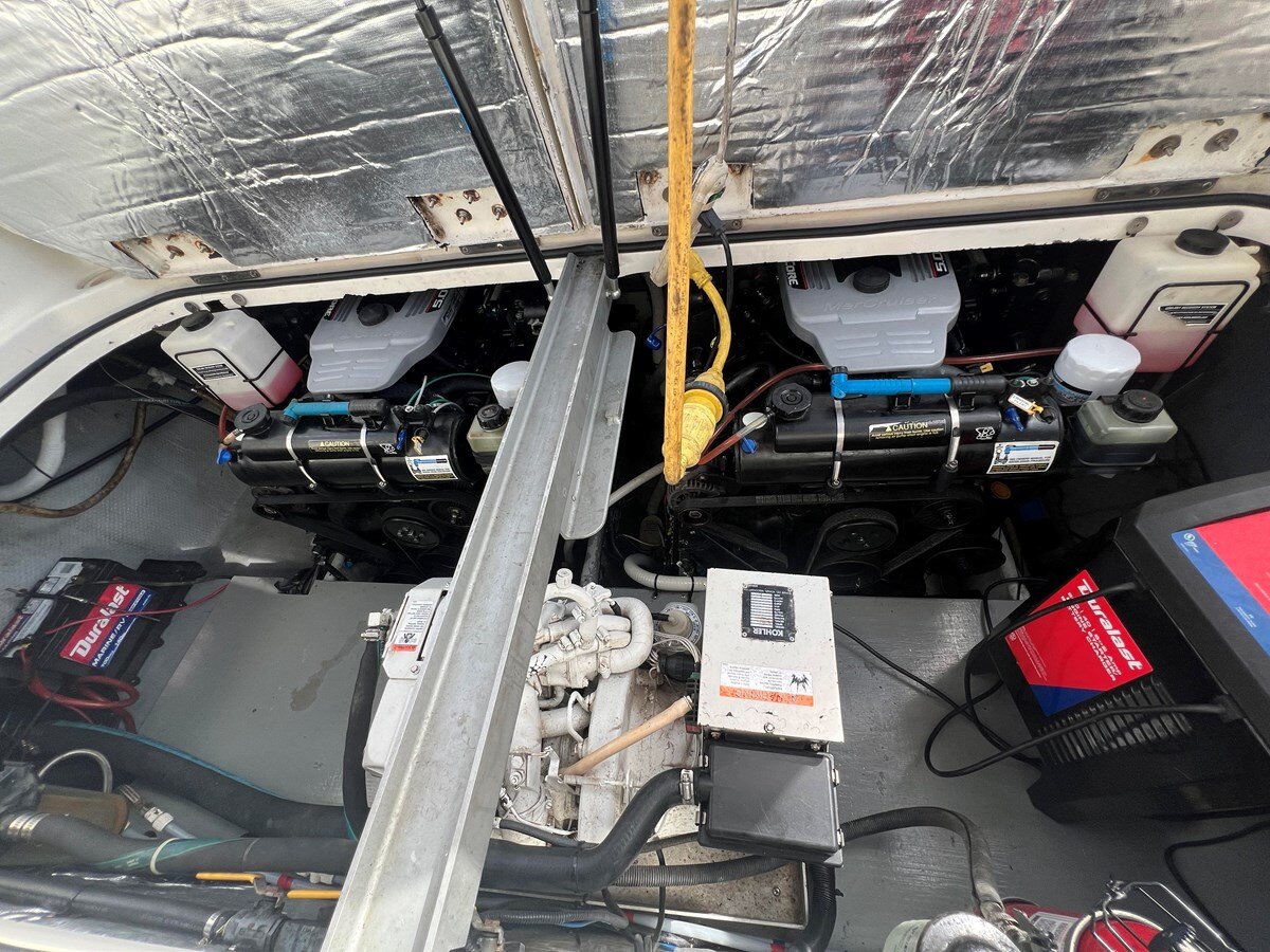 1996-silverton-32-3e1e2f