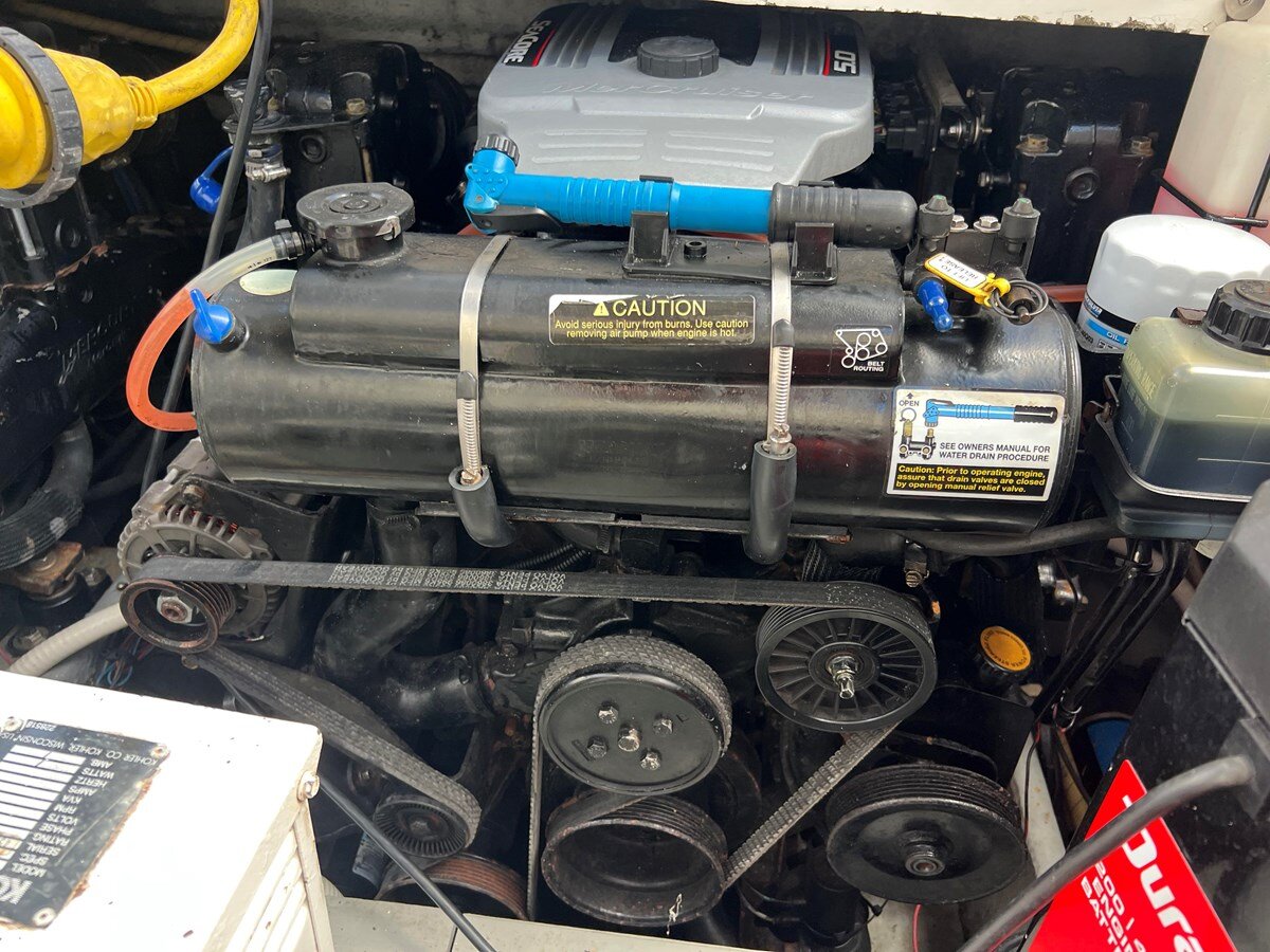 1996-silverton-32-3e1e2f